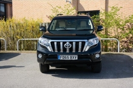 Toyota LAND CRUISER 5-DR 3.0 D-4D 4X4
