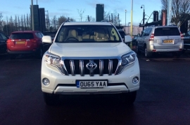 Toyota LAND CRUISER 5-DR 3.0 D-4D 4X4