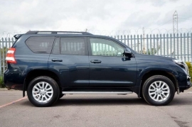 Toyota LAND CRUISER 5-DR 3.0 D-4D 4X4