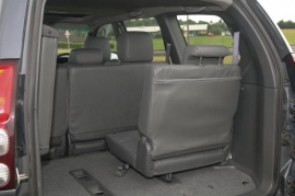 Toyota LAND CRUISER 5-DR 3.0 D-4D LC4