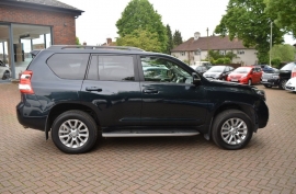 Toyota Land Cruiser 3.0 D-4D Invincible 5dr