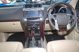 Toyota LAND CRUISER 5-DR 2.8 D-4D 4X4