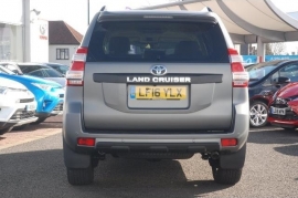 Toyota LAND CRUISER 5-DR 2.8 D-4D 4X4