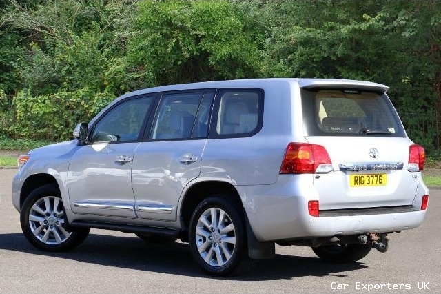 Toyota LAND CRUISER 5-DR 4.5 D-4D