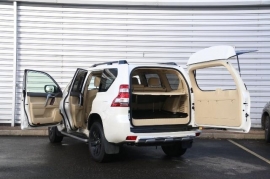 Toyota Land Cruiser D-4D INVINCIBLE 2.8