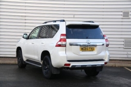 Toyota Land Cruiser D-4D INVINCIBLE 2.8