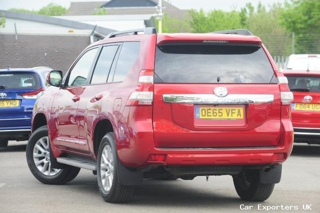 Toyota LAND CRUISER 5-DR 2.8 D-4D 4X4