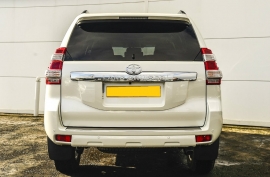 Toyota LAND CRUISER 5-DR 3.0 D-4D 4X4