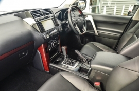Toyota LAND CRUISER 5-DR 2.8 D-4D 4X4 I