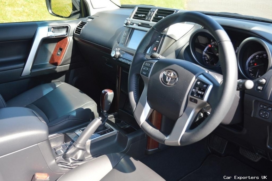 Toyota Land Cruiser ICON 2.8 D-4D Auto 5Dr