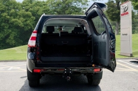 Toyota LAND CRUISER 5-DR 2.8 D-4D 4X4