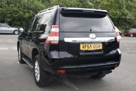 Toyota Land Cruiser 2.8 D-4D 4X4 Invincible