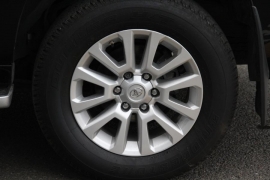 Toyota Land Cruiser 2.8 D-4D Invincible Auto