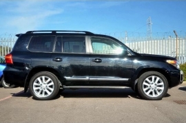 Toyota LAND CRUISER V8 5-DR 4.5 D-4D 4X4