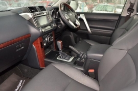 Toyota LAND CRUISER 5-DR 2.8 D-4D 4X4