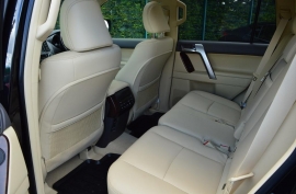 Toyota Land Cruiser INVINCIBLE 2.8D Auto 5Dr DEMON