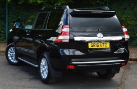 Toyota Land Cruiser INVINCIBLE 2.8D Auto 5Dr DEMON