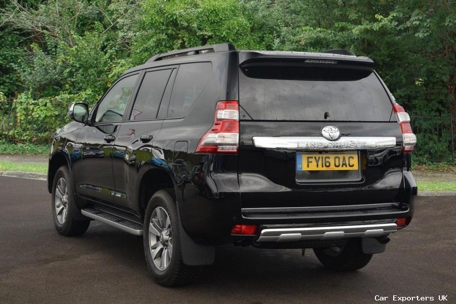 Toyota Land Cruiser Diesel SW 3.0 D-4D Invincible