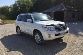 Toyota LAND CRUISER V8 D-4D AUTO 4.5 D-4D V8 4x4