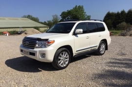 Toyota LAND CRUISER V8 D-4D AUTO 4.5 D-4D V8 4x4