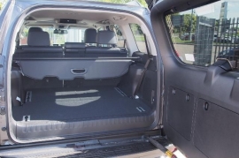 Toyota LAND CRUISER 5-DR 2.8 D-4D 4X4