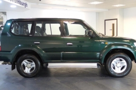 Toyota Land Cruiser 3.0 GX 8-SEATS D-4D 5d