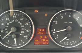 BMW 3 SERIES 3.0 330i SE 4dr