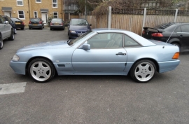 Mercedes-Benz SL Class SL500 2dr Auto 5.0