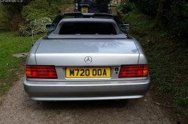Mercedes-Benz SL Class 3.2 SL320 2dr