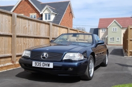 Mercedes-Benz SL Class 3.2 SL320 2dr