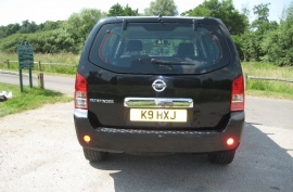 Nissan Pathfinder 2.5 dCi Trek 5dr