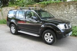 Nissan Pathfinder 2.5 dCi Trek 5dr