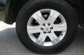 Nissan Pathfinder 2.5 dCi Trek 5dr
