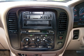 2002 TOYOTA LANDCRUISER AMAZON 4.2 VX AUTO TURBO 