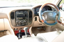 2002 TOYOTA LANDCRUISER AMAZON 4.2 VX AUTO TURBO 