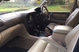 Toyota Land Cruiser Amazon 4.6 Auto 