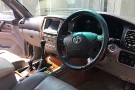 2003 TOYOTA LANDCRUISER AMAZON 4.2TD Manual