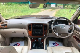 2001 TOYOTA LAND CRUISER AMAZON 4.2 TD DIESEL AUTO