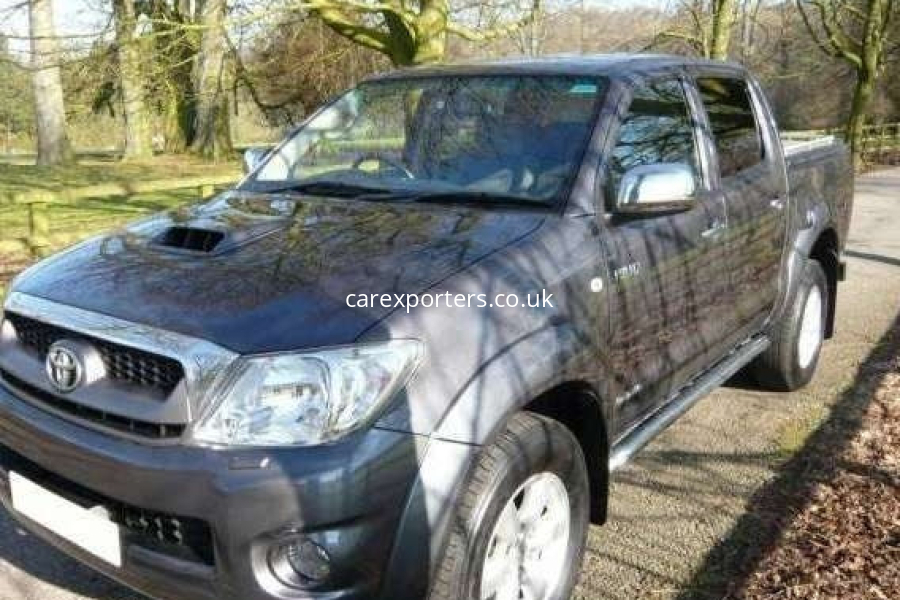 Toyota Hilux INVINCIBLE 3.0 D4-D MANUAL DOUBLECAB