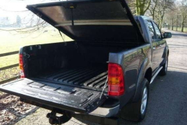 Toyota Hilux INVINCIBLE 3.0 D4-D MANUAL DOUBLECAB