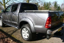 Toyota Hilux INVINCIBLE 3.0 D4-D MANUAL DOUBLECAB