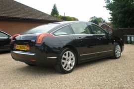 Citroen C6 2.7