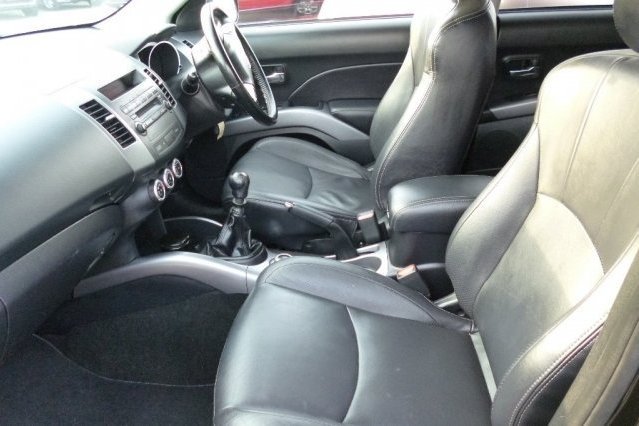 Citroen C-Crosser 2.2