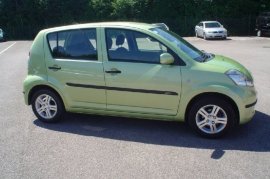 Daihatsu Sirion 1.0