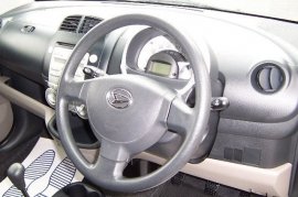 Daihatsu Sirion 1.0