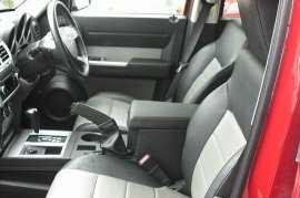 Dodge Nitro 2.8
