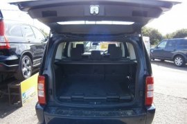 Dodge Nitro 2.8