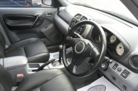Toyota RAV4 2.0 VX 5dr Auto