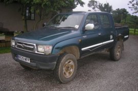 Toyota Hilux Double Cab Pick Up 2.5