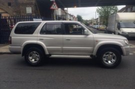 Toyota Hilux SURF 3.0